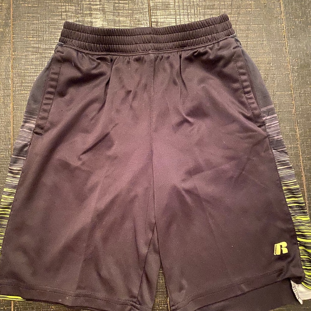 Russell kids shorts